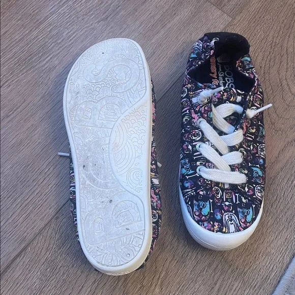 BOBS by Skechers Sneakers—Dogs Design - Picture 3 of 5